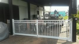 Vinyl Fencing